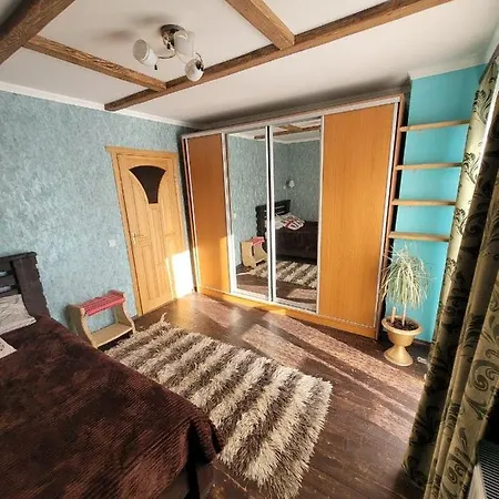 Sunny House * Pilipets