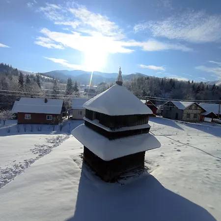 Sunny House * Pilipets