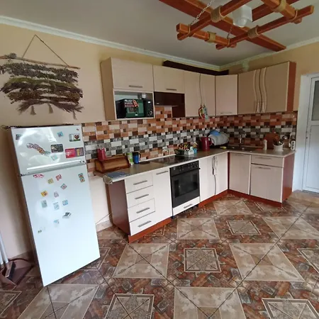Pensjonat Sunny House Pilipets