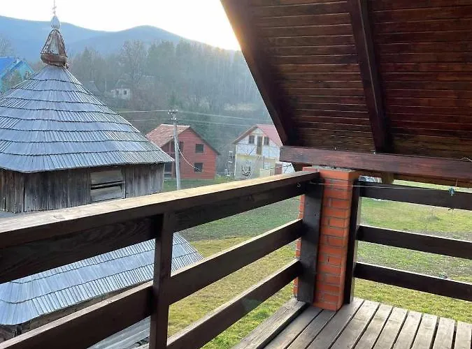 Πανσιόν Sunny House Pilipets